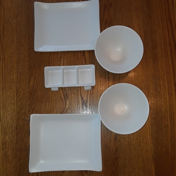 Japanese sushi set seating for two - Picture 10 of 13